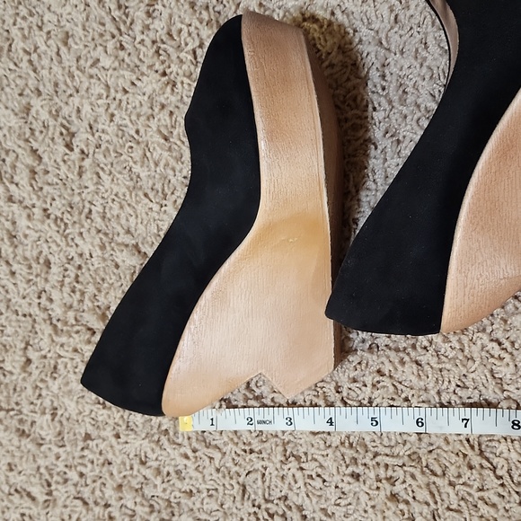 Women shoes - Picture 3 of 5